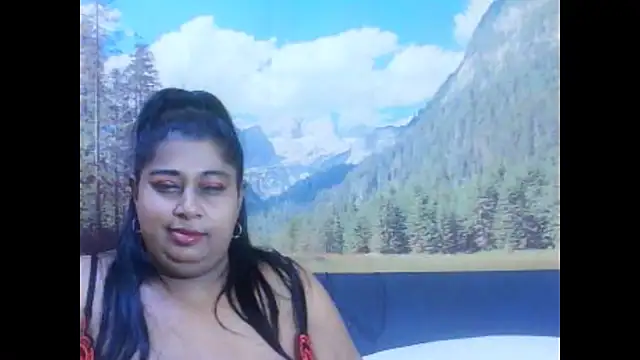 indianhoney694u online show from April 2026 06:35:01 PM