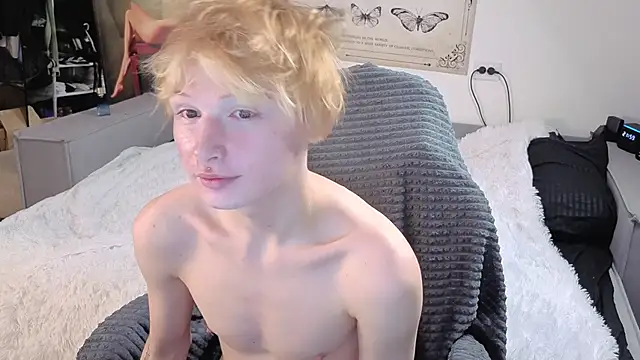 Your avatar online show from November 2025 07:01:02 PM