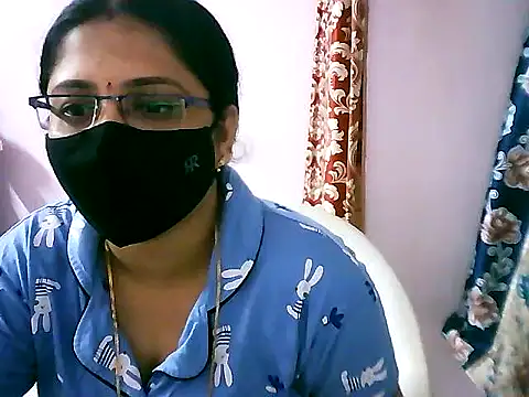 Snapshot of jannu6482 chatting on September 2025 01:02:02 PM jannu6482 online show from September 2025 01:02:02 PM