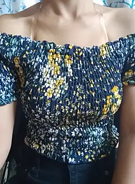 Snapshot of Aashiika1176 chatting on October 2025 10:51:02 PM Aashiika1176 online show from October 2025 10:51:02 PM