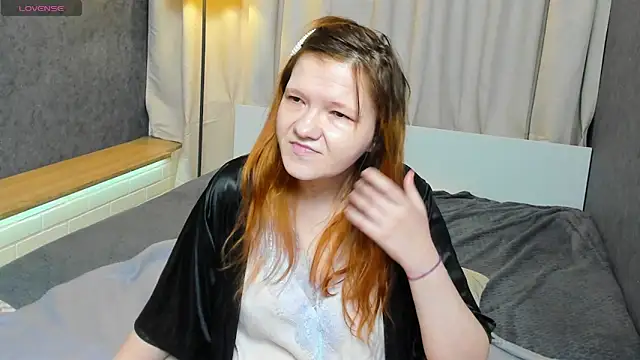 Nora lovvvv online show from October 2025 11:10:01 AM