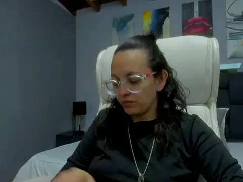 dalila macherano1 online show from November 2025 03:48:01 AM