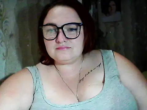 AngelQSky online show from October 2025 07:40:01 PM