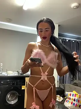 itsyourgirltee online show from September 2025 02:10:01 PM