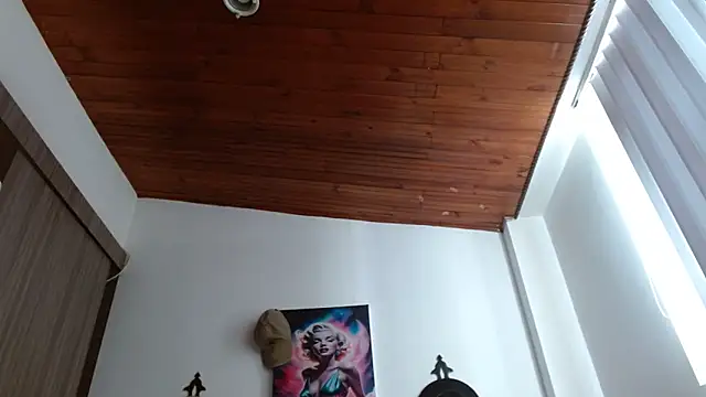 Crystal Star  online show from February 2026 02:55:01 PM