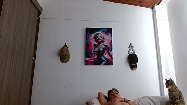 Crystal Star  online show from April 2026 02:45:01 PM