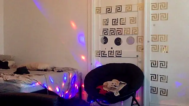 Diodre Benyoon online show from April 2026 12:59:02 AM