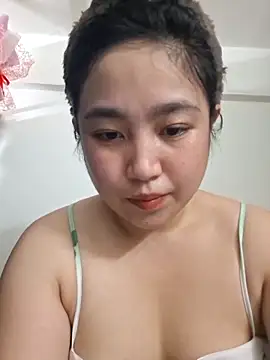 Minn-cute online show from April 2026 05:11:01 AM