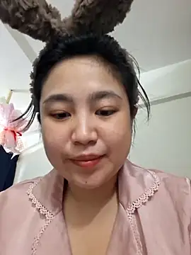 Minn-cute online show from April 2026 07:44:01 AM