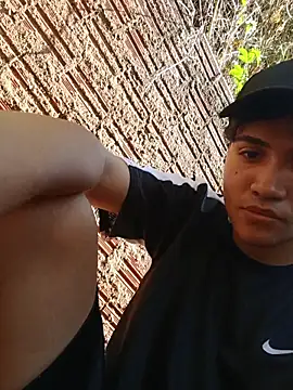 Snapshot of novinho_safado__ chatting on March 2026 06:04:02 PM novinho safado online show from March 2026 06:04:02 PM