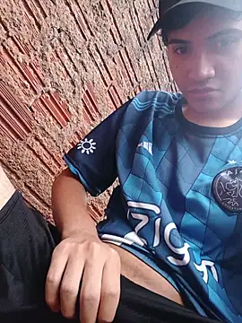 Snapshot of novinho_safado__ chatting on March 2026 08:23:02 PM novinho safado online show from March 2026 08:23:02 PM