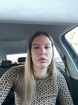 Chloemillerrxx online show from November 2025 11:58:01 AM