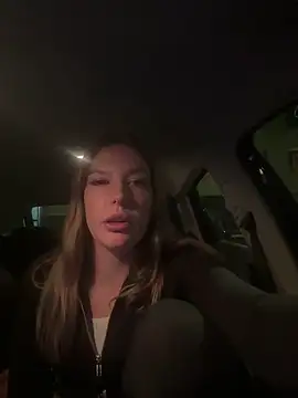 Chloemillerrxx online show from December 2025 04:49:02 PM