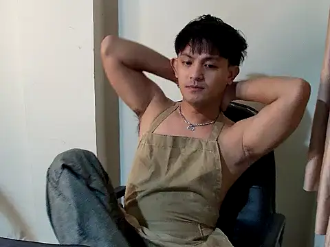 boypratama29 online show from October 2025 11:54:02 AM