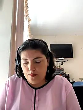 Snapshot of lina_maria99 chatting on September 2025 02:17:01 PM lina maria99 online show from September 2025 02:17:01 PM