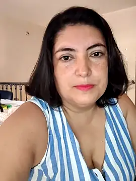 Snapshot of lina_maria99 chatting on September 2025 01:36:02 PM lina maria99 online show from September 2025 01:36:02 PM