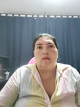Snapshot of lina_maria99 chatting on October 2025 11:17:02 PM lina maria99 online show from October 2025 11:17:02 PM