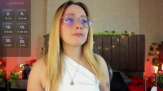 LanaMills  online show from March 2026 03:55:02 AM