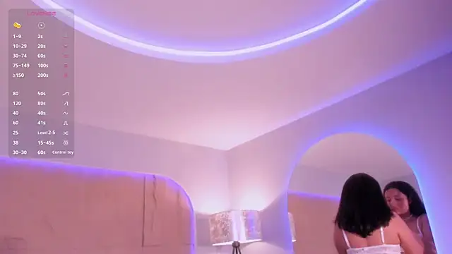 HannahMontgomery online show from April 2026 05:21:02 PM