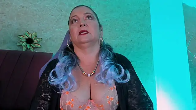 PalomaLombardi online show from October 2025 08:11:02 PM