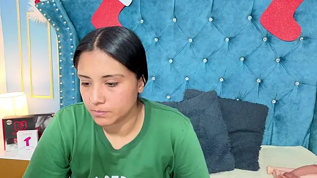 EmilyGala online show from December 2025 08:25:01 PM