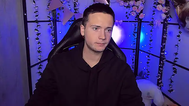 ZackNeal online show from September 2025 05:44:01 AM