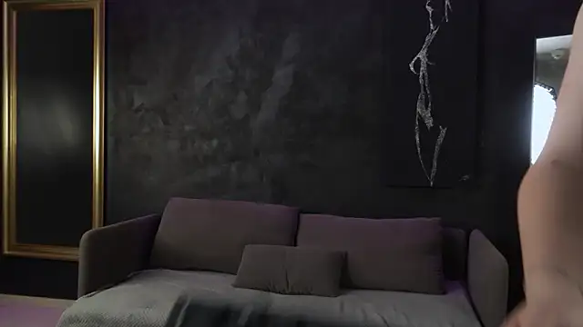 PeachyPixiee online show from February 2026 07:06:02 AM