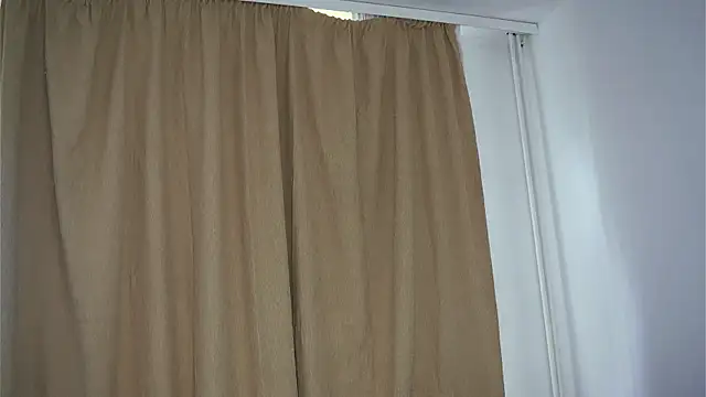 HotMollyX online show from July 2026 07:23:02 AM