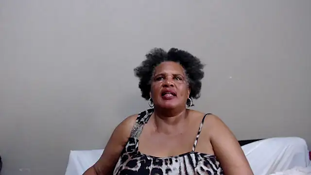 GrandBustyMelon online show from February 2026 07:18:01 AM