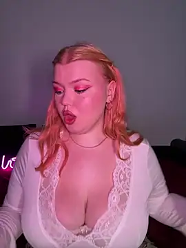 Snapshot of _Adele_Moor_ chatting on October 2025 06:09:02 PM  Adele Moor  online show from October 2025 06:09:02 PM