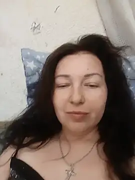 Snapshot of DanaNeon chatting on May 2026 11:06:02 AM DanaNeon online show from May 2026 11:06:02 AM