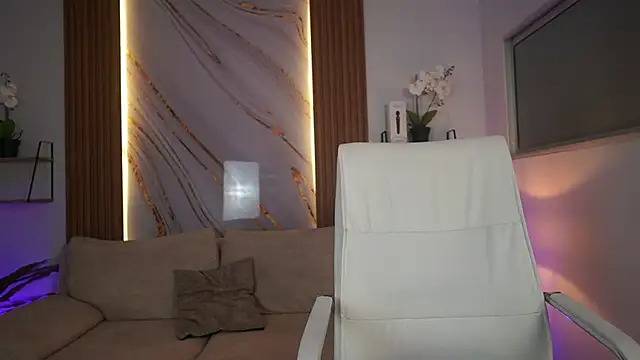 MilaCrave online show from December 2025 11:36:02 AM