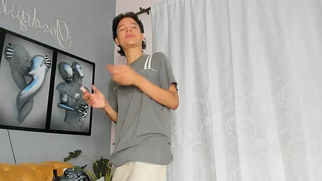 camillo virgil online show from December 2025 10:42:02 AM