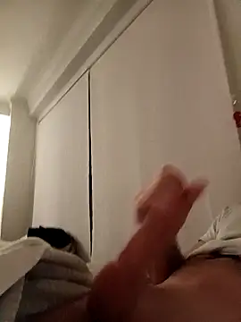 DannySastre91 online show from December 2025 10:28:02 PM