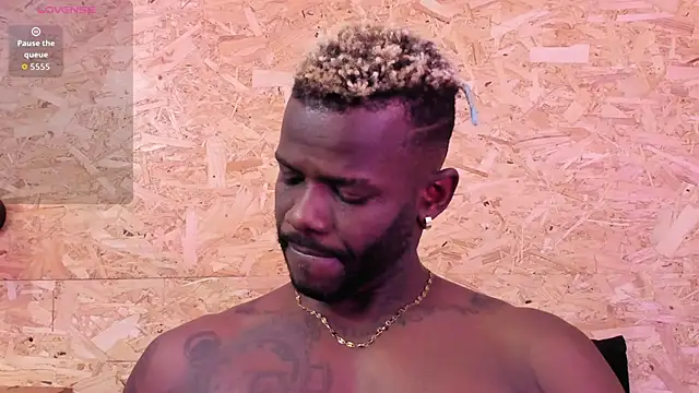 santiblack7 online show from December 2025 02:31:01 AM