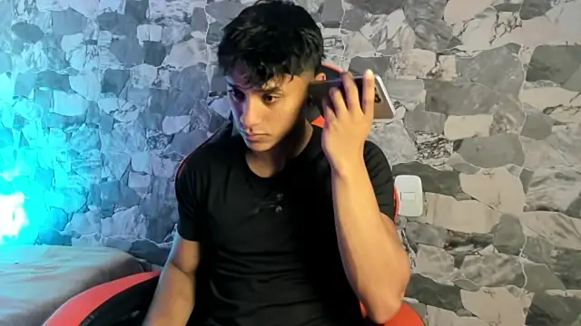 ZYZZ1312 online show from May 2026 02:01:02 PM