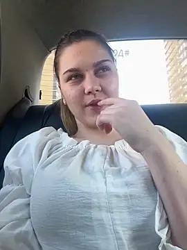 lisabaus online show from March 2026 09:35:02 AM