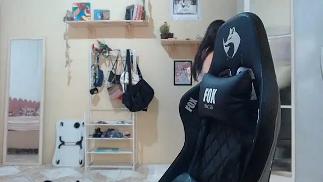 ayanahot  online show from February 2026 12:36:01 PM