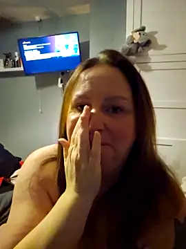 Naughtiness-but-Nice online show from October 2025 09:48:02 PM