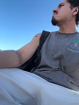 mrredcorn online show from October 2025 03:31:02 PM