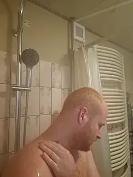 svenni2525 online show from November 2025 07:31:02 AM