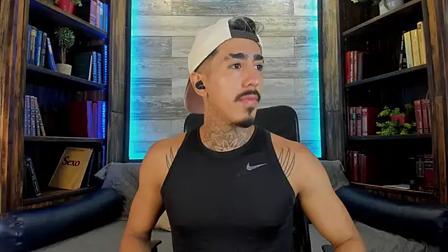 Donovan Desmond online show from September 2025 07:52:01 PM