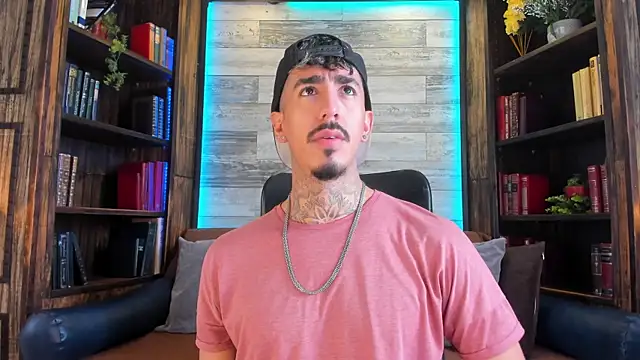 Donovan Desmond online show from November 2025 07:36:03 PM