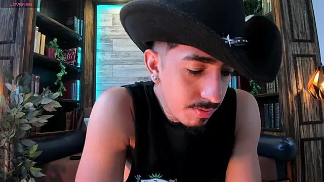 Snapshot of Donovan_Desmond chatting on June 2026 08:03:01 PM Donovan Desmond online show from June 2026 08:03:01 PM