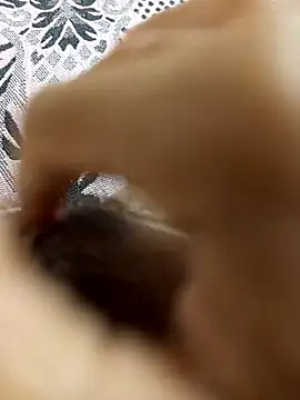 hendy692 online show from November 2025 02:01:02 AM