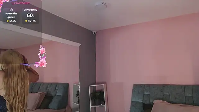 Camila Russoo online show from February 2026 08:24:01 PM