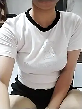 Mie rose online show from October 2025 01:39:02 AM