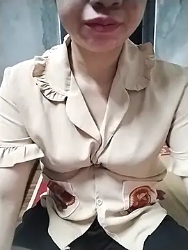 Mie rose online show from November 2025 04:33:01 AM