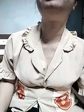 Mie rose online show from March 2026 01:14:02 PM