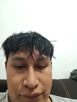 surdotravieso online show from October 2025 10:41:01 PM